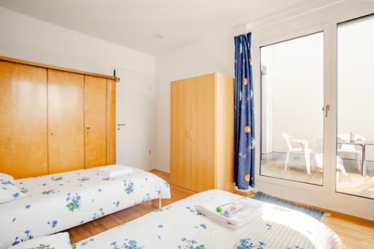 Beautiful Room With Balcony Direction To Messe Hannover Eksteriør billede