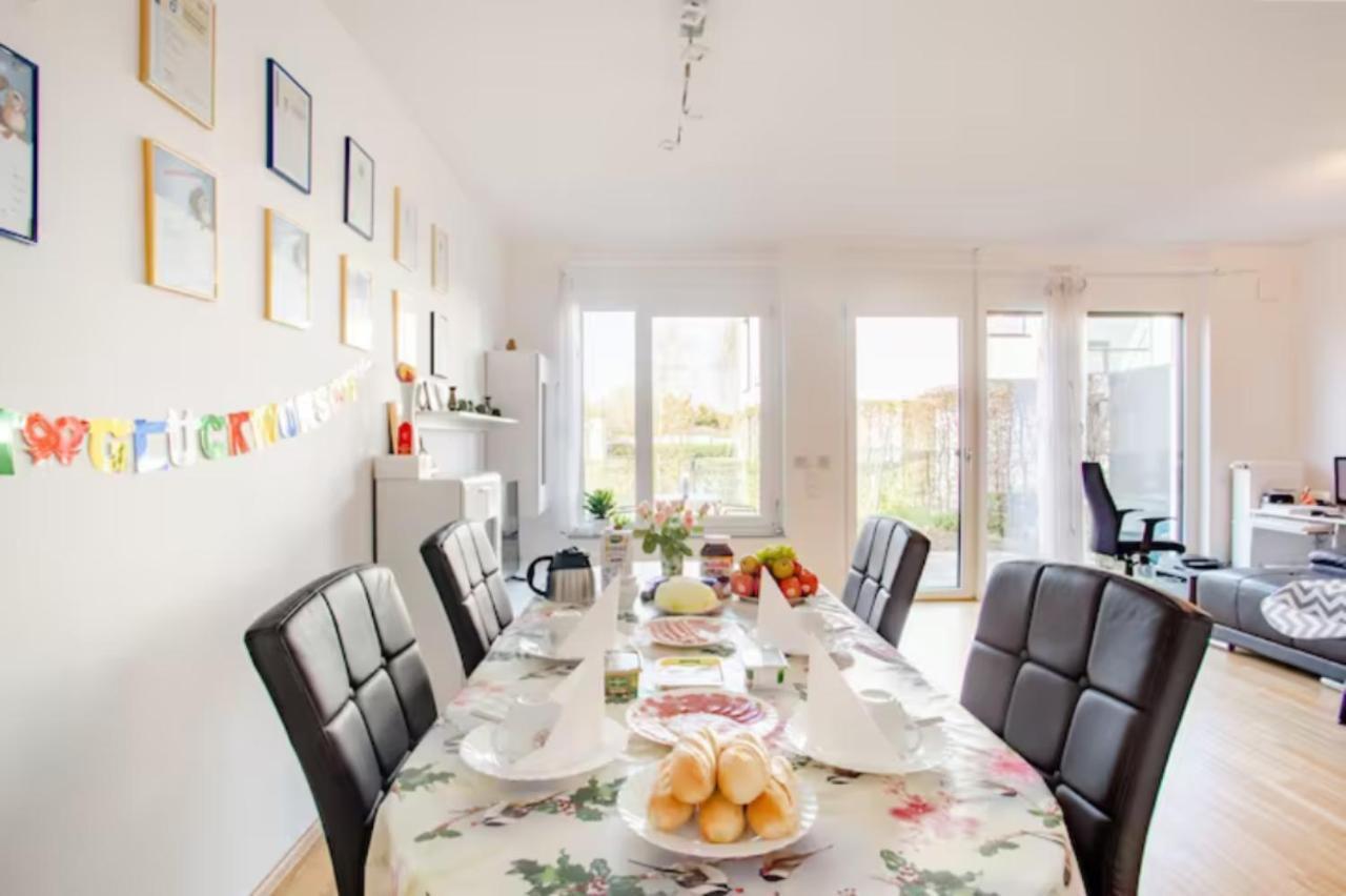 Beautiful Room With Balcony Direction To Messe Hannover Eksteriør billede